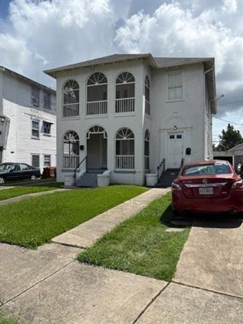 3537 39 Louisiana Ave Parkway, New Orleans, LA, 70125 | Card Image