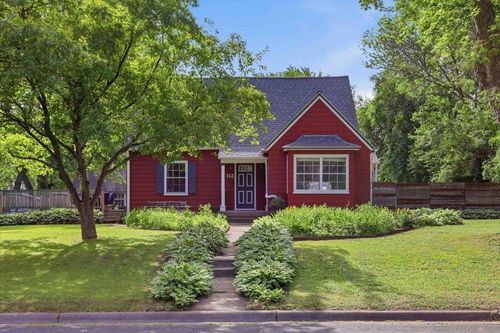 112 Franklin Ave Nw, Watertown, MN, 55388-8262 | Card Image