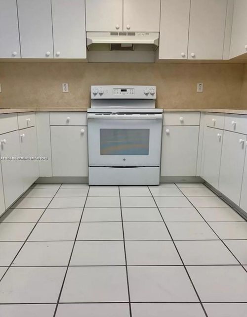 apt-304-1627 Nw 18th St, Miami, FL, 33125-2405 | Card Image
