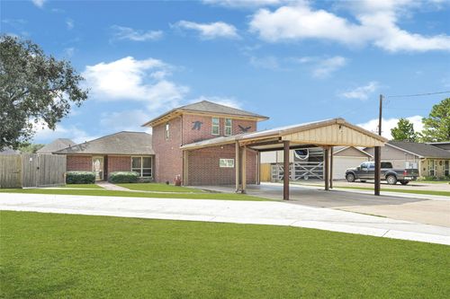 9206 W Sterling Dr, Pearland, TX, 77584-8553 | Card Image