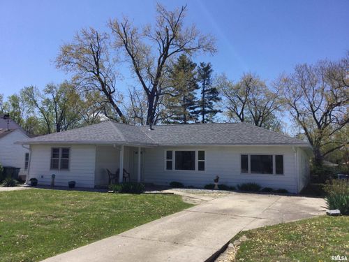424 Springfield Ave, Anna, IL, 62906-2108 | Card Image