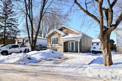 3181A Rue Champlain, Sainte Marthe sur le Lac, QC, J0N1P0 | Card Image