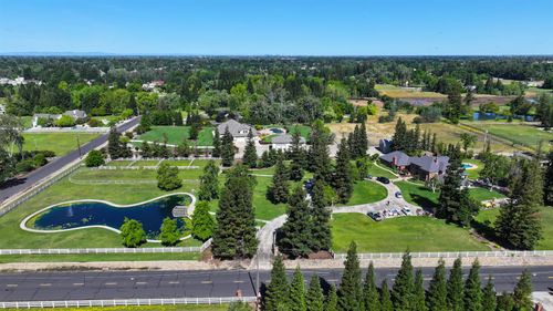 10872 Sheldon Woods Way, Elk Grove, CA, 95624-9630 | Card Image
