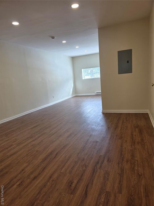 ste-a-435 Route 52, Carmel, NY, 10512-7103 | Card Image