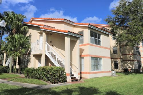 apt-935-3400 Pinewalk Dr N, Margate, FL, 33063-9333 | Card Image