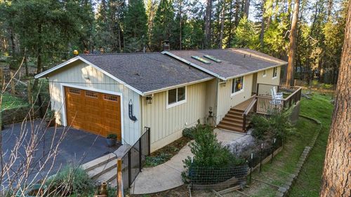 12159 Colfax Highway, Grass Valley, CA, 95945 | Card Image