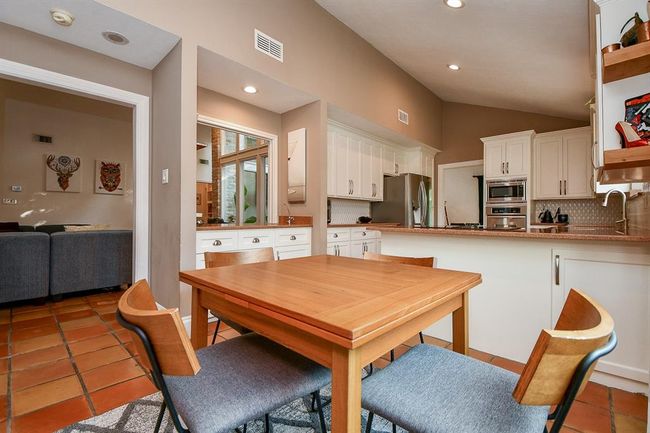 The lasting benefits and versatility of the open floor plan design concept never gets old, when the most traversed common areas neatly link. | Image 18