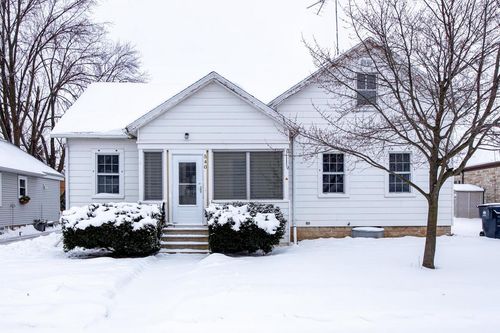 540 Elm Street, NEENAH, WI, 54956 | Card Image