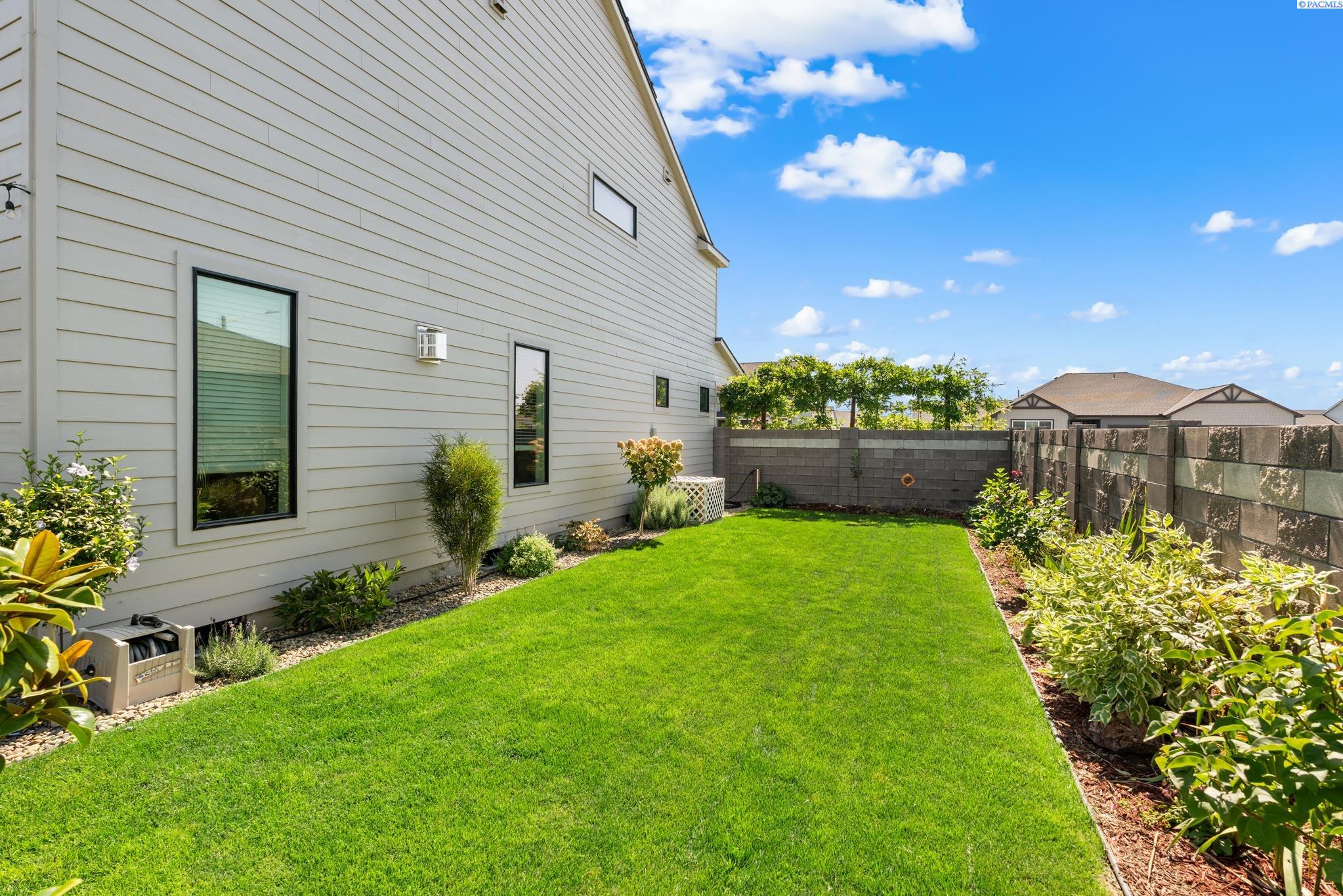 Residential in Grandview 5