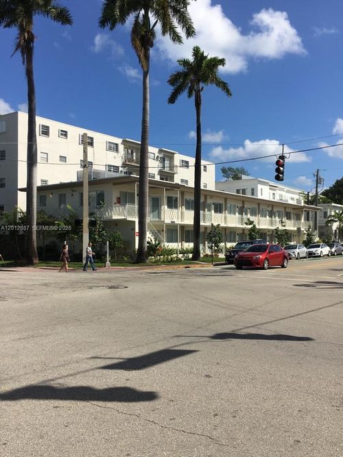 204-1601 Meridian Ave, Miami Beach, FL, 33139-2821 | Card Image