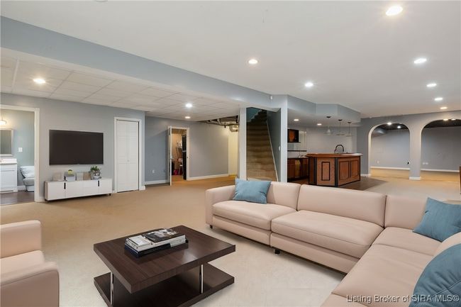 5834 E Bear Creek Rd, Home with 4 bedrooms, 3 bathrooms and null parking in Pekin IN | Image 56
