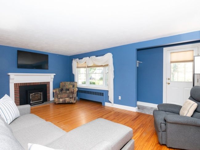 17 Sunrise Rd, House other with 3 bedrooms, 2 bathrooms and 4 parking in Westwood MA | Image 15