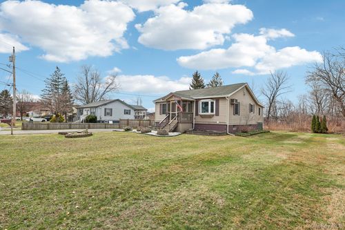 2 Moffatt Ln, Chester, NY, 10918-1014 | Card Image