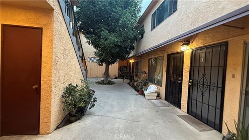 unit-12-7904 Laurel Canyon Blvd, North Hollywood, CA, 91605-2431 | Card Image
