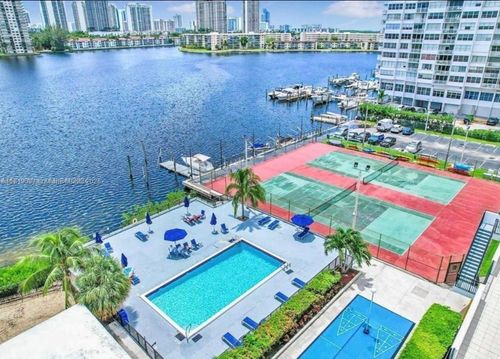 1401-2750 Ne 183rd St, Aventura, FL, 33160-2158 | Card Image