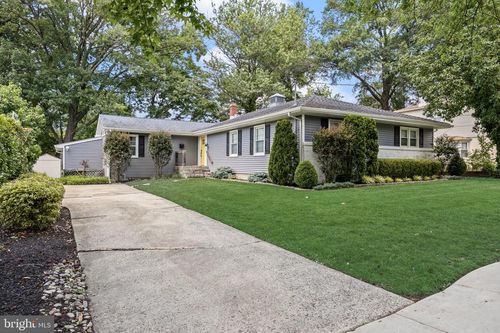 613 Maple Ave, AUDUBON, NJ, 08106-2023 | Card Image