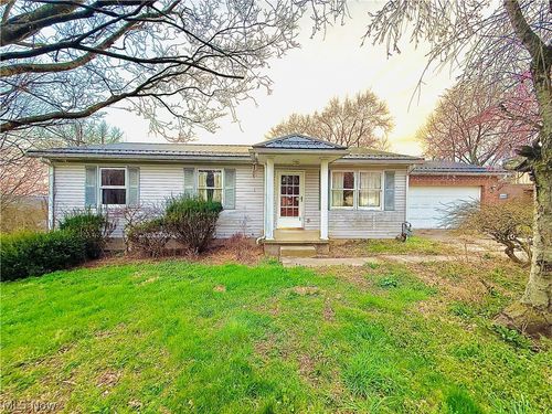 335 Sealock Ave, Steubenville, OH, 43952-6949 | Card Image