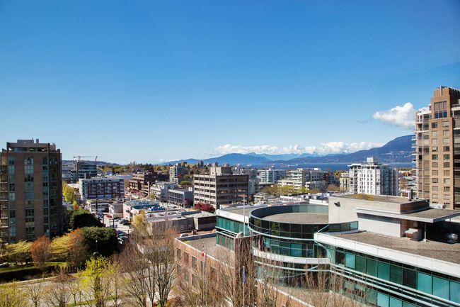 1003 - 1575 W 10 Th Avenue, Condo with 1 bedrooms, 1 bathrooms and 1 parking in Vancouver BC | Image 1