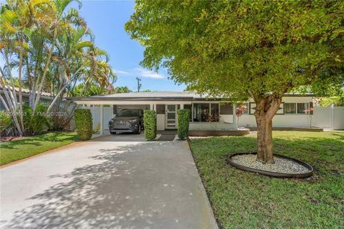 1912 Ne 21st Ave, Fort Lauderdale, FL, 33305-2525 | Card Image