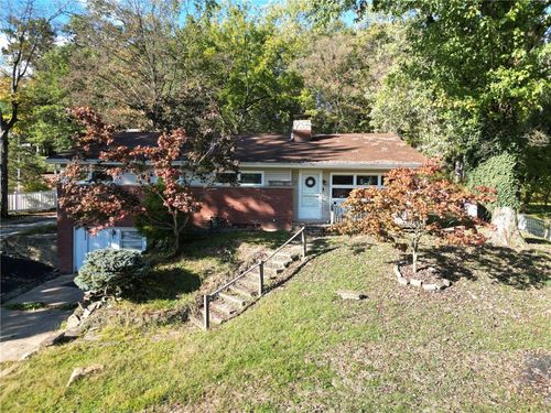 4284 Jackson Ct, Murrysville, PA, 15668-1424 | Card Image