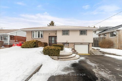 12 Chown Cres, Belleville, ON, K8P4P9 | Card Image