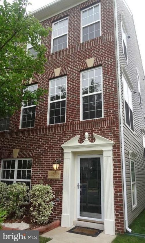 44293 Suscon Sq, ASHBURN, VA, 20147-6462 | Card Image