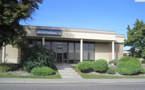 bsmnt-8919 W Grandridge, Kennewick, WA, 99336 | Card Image