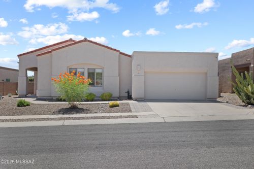 11871 N Potosi Point Dr, Oro Valley, AZ, 85737-3734 | Card Image
