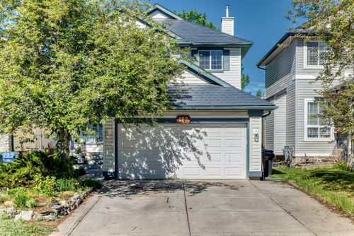 182 Somerglen Rd Sw, Calgary, AB, T2Y3V4 | Card Image