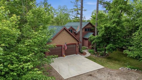 21516 Ne Pickerel Lake Rd, Detroit Lakes, MN, 56501-7524 | Card Image