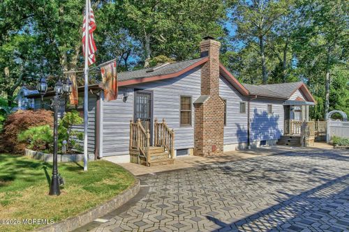 331 Morris Blvd, Toms River, NJ, 08753-7143 | Card Image