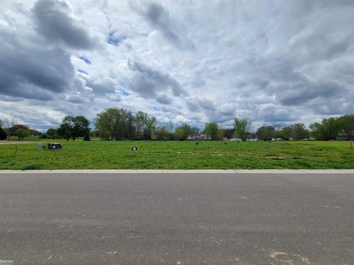 5407 Spring Meadows Way, Fenton Charter Township, MI, 48451 | Card Image