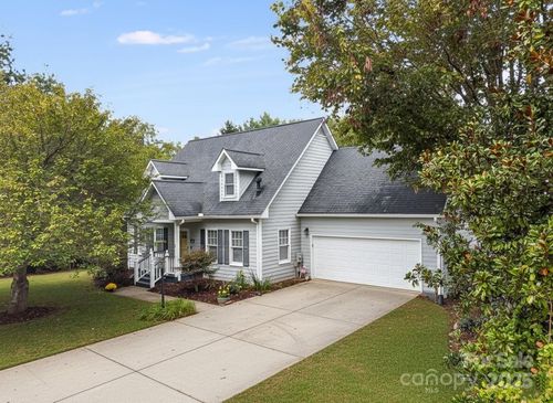 40 Harold Sluder Rd, Alexander, NC, 28701-8767 | Card Image