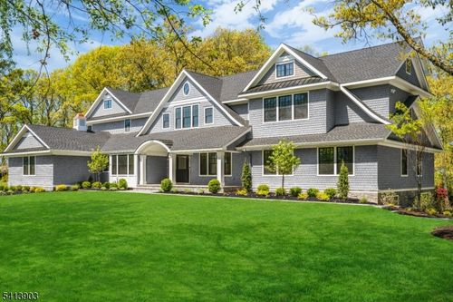 330 Hartshorn Dr, Short Hills, NJ, 07078-1942 | Card Image