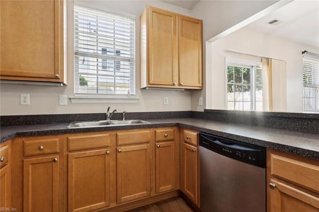 1518 Hambledon Loop, House attached with 2 bedrooms, 3 bathrooms and null parking in Chesapeake VA | Image 14