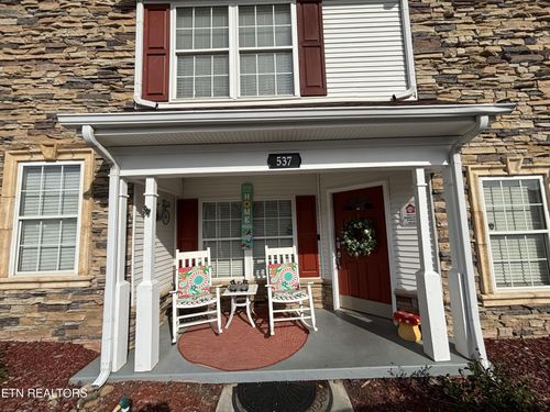 537 Orchard Valley Way, Sevierville, TN, 37862-5437 | Card Image