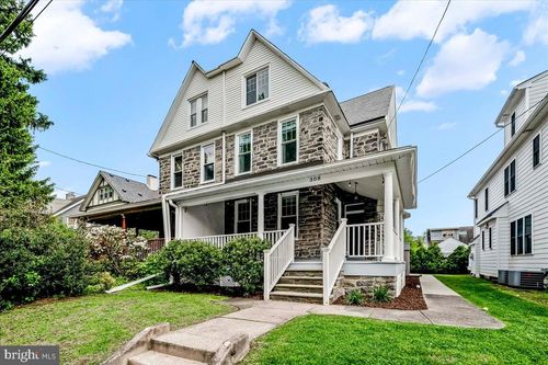308 Chestnut Ave, NARBERTH, PA, 19072-2321 | Card Image