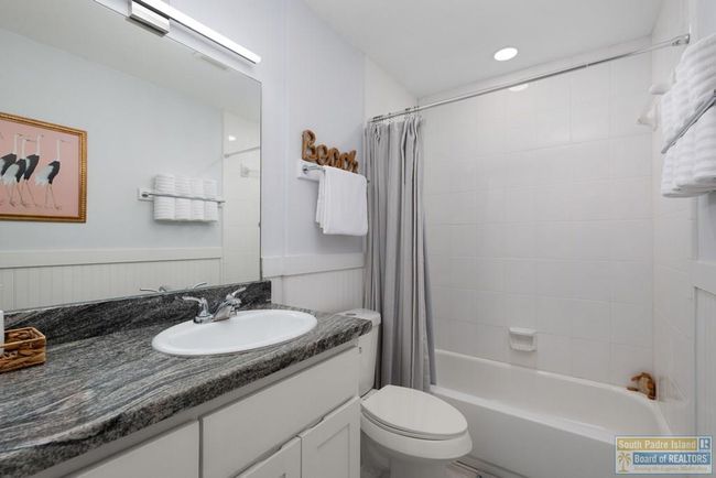 1814 Oklahoma Ave, House other with 3 bedrooms, 2 bathrooms and null parking in Port Isabel TX | Image 19