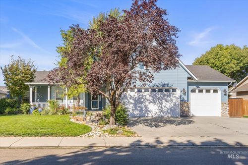 2885 N Rough Stone Way, Meridian, ID, 83646-8217 | Card Image