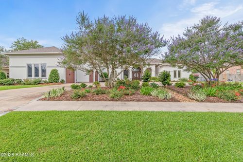 700 Farmington Dr, Lafayette, LA, 70503-8429 | Card Image
