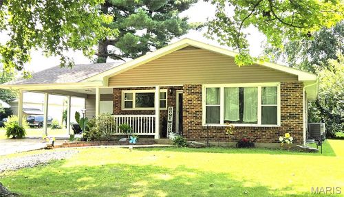 428 Winter Dr, Saint James, MO, 65559-1639 | Card Image