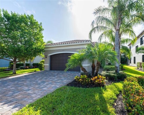 4462 Crimson Ave, NAPLES, FL, 34119-9064 | Card Image