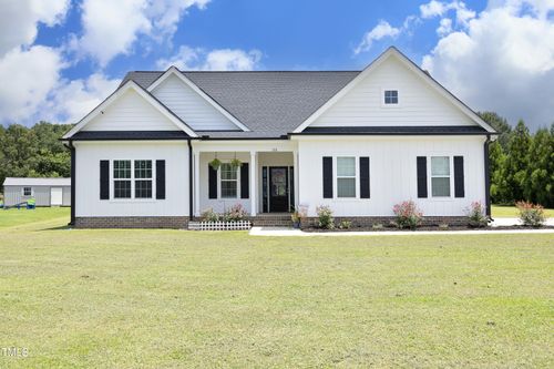 130 Crownview Ln, Dunn, NC, 28334-8663 | Card Image
