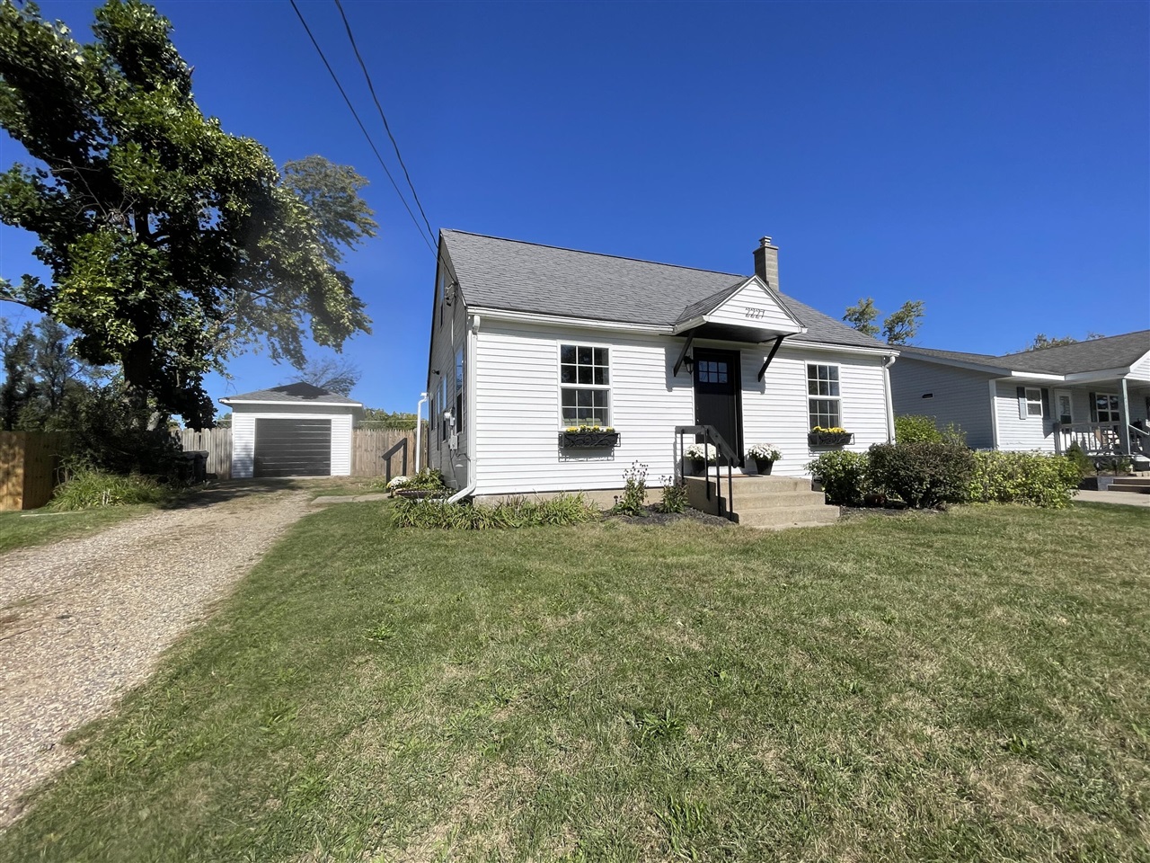 Lansing Ave, Portage, MI 49002