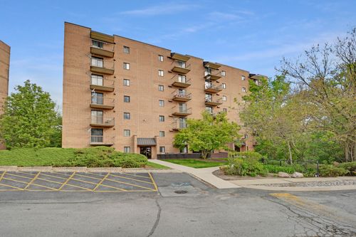 302-5960 Lake Bluff Drive, Tinley Park, IL, 60477 | Card Image