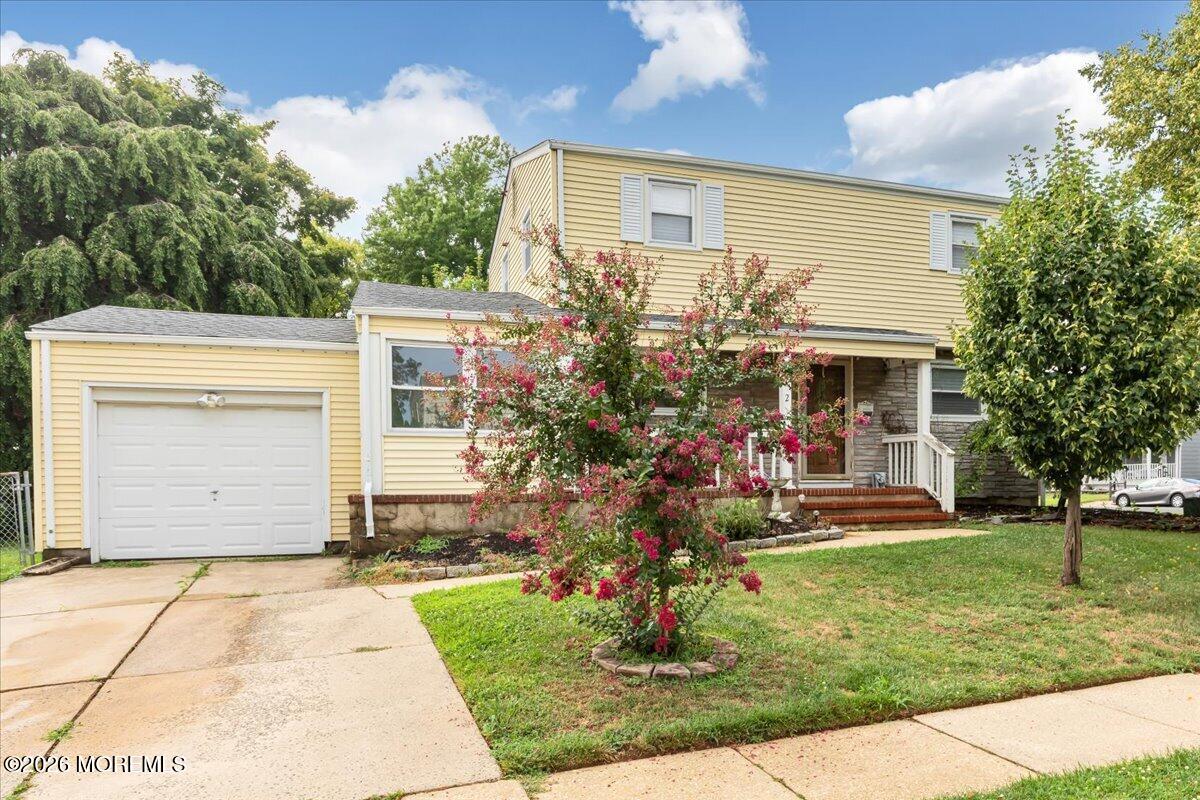 Residential in Freehold