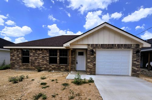 438 E 45th St, San Angelo, TX, 76903-1746 | Card Image