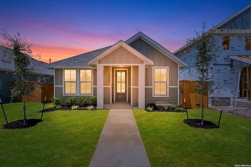 1536 Esplanade Pkwy, San Marcos, TX, 78666-5499 | Card Image