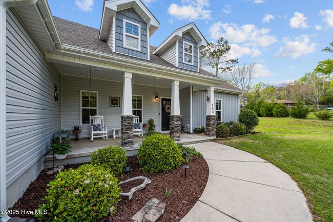 442 Crows Nest Ln, House other with 3 bedrooms, 2 bathrooms and 2 parking in Sneads Ferry NC | Image 4