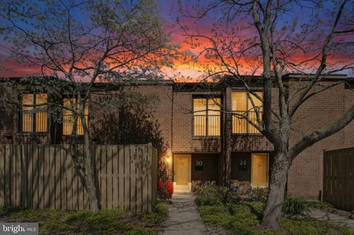 d-20 Pickburn Ct, COCKEYSVILLE, MD, 21030-3006 | Card Image